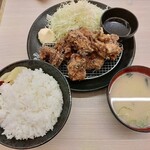 伝説のすた丼屋 - 