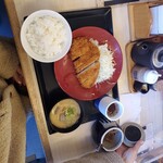 かつや - ロースかつ定食(竹)792円➡️605円です〰️‼️