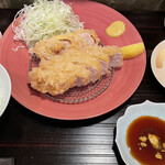 車力門 ちゃわんぶ - 米沢三元豚 上ロース300gと御飯・味噌汁・香物(5,170円)