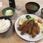 大衆割烹 三州屋 銀座本店 - カキフライ1600円