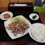 隆祥 - 豚トロ定食+醤油ラーメン1010円