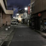 居酒屋やまよし - 温泉街暗い