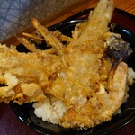 Teuchi Udon Kousuke - 令和4年12月
                      穴子天丼(ミニうどん、小鉢、漬けもの付) 950円