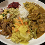 ファミリーケータリン - アップ