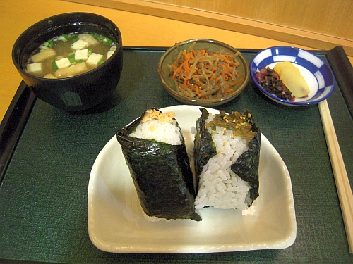 お惣菜もあります