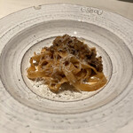 LA TEGOLA - ボロネーゼタリアテッレ。