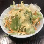 ロビンズインドキッチン - サービスのミニサラダ