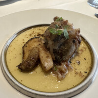 アーティショー - 豚足を詰めたオコゼ。