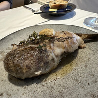 アーティショー - 豚足を詰めたオコゼ。