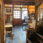 Ekuchua - 店内の喫茶スペース
