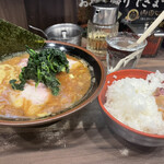 神田ラーメン わいず - 