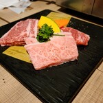 和牛焼肉食べ放題 肉屋の台所 - 