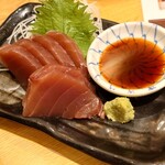 Uoshin - マグロ刺身