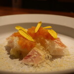 IZA - 赤イカと生ハム、柿の冷製アップ