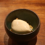 IZA - ゴルゴンゾーラチーズとアマレッティアイス