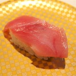 魚べい - 創業祭限定中トロ（１貫80円）