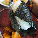 和食処　田舎家 - （２日目昼）おにぎり（昆布）