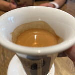 ピッツェリア イル・タンブレッロ - 砂糖をたっぷり入れるのがナポリ流らしい