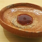鮨 神楽 - お醤油皿がすてきでしたのでぱちり