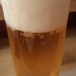 ふじ原 - ビールはきめ細かい泡。