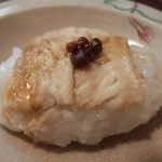 ふじ原 - 同じく穴子の蒸し寿司。
