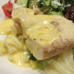 キッチン・レジェ - 日替わりセット
            ビーフコロッケとホタテと白身魚のサフラン風味