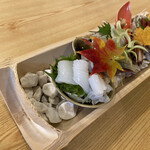 かもめ食堂 - 刺し身の盛合せ