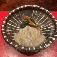 賛否両論 - 先付
                    ほうれん草と金時人参と椎茸のおひたし
                    中トロの山芋おろし　柚子風味