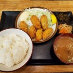 銀だら屋 - カキフライ定食