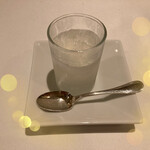 ジャンティーユ - グラニテ　国産レモン蜂蜜のシャーベット