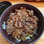 和韓きっちん祐 - 焼肉丼 750円