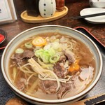 庵 - 肉そば。950円