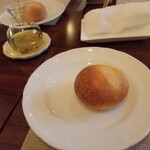 ビストロヒマワリ - 自家製パン
