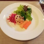 ビストロヒマワリ - 前菜。色鮮やかで、とても美味しかったです。