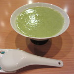 日本料理 たかむら - 茶わん蒸しの上にグリンピースのすり流し