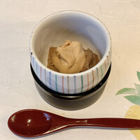 京料理 貴与次郎 - クルミの焼き豆腐