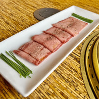 焼肉 龍園 西中洲店 - 