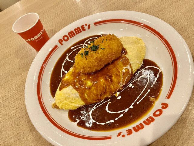 ポムの樹 キャナルシティ博多店 - 櫛田神社前/オムライス | 食べログ