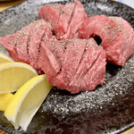 焼肉酒場 にくまる - 