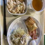 コンフォートイン - 料理写真:朝食無料バイキング