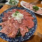 炭火焼肉 牛和鹿 本店 - 