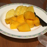 鳴子ホテル - 発見！パイナップルとマンゴーを、途中に挟むとスッキリします。