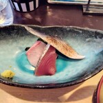 うみからそらへ - お刺身　薄っぺらいのはシメサバの炙り