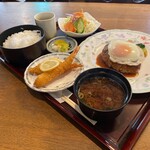 Kicchin Kuma - ハンバーグ&エビフライ定食