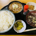 かまや - 「もつ煮定食」935円税込み♫