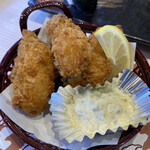 佐渡廻転寿司 弁慶 万代シティ店 - 牡蠣フライ