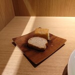 RISTORANTE IL NODO - 自家製パン