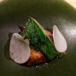 RISTORANTE IL NODO - ⑥白子と桃のスケ（蕪）鵠沼の魚醤