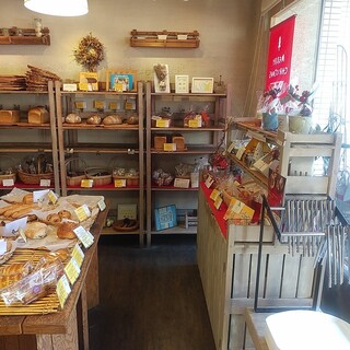 ブーランジェリー ラ・ウフ_2