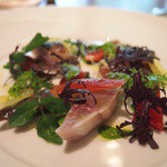 キュイジーヌ[s] ミッシェル・トロワグロ - 鯵のマリネ　野菜の菜園